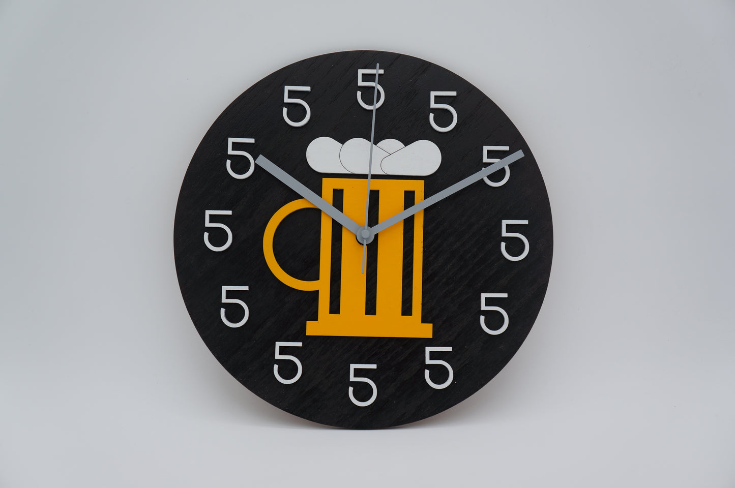 Beer Mug 5 O'clock Wood Clock